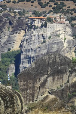 Meteora Yunan manastırı, dağlardaki ortodoks manastırı, Hristiyanlık, inanç manzarası.