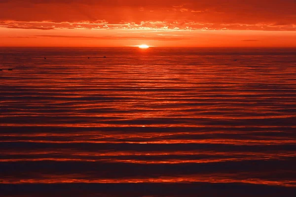 Abstracte Zonsondergang Het Meer Landschap Water Lucht Wazig Uitzicht Vrijheid — Stockfoto