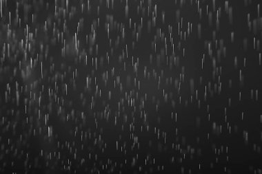 Siyah yağmurun örtülmesi için arka plan, soyut stüdyo su damlalarını düşürür