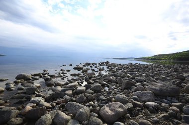 Göl manzarası, yaz manzarası, kuzeyin doğası, kıyı ekolojisi.