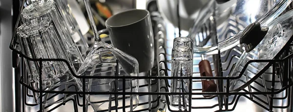 Dishes Open Dishwasher Home Style Lifestyle Cleanliness Convenience Background — Stock Photo, Image