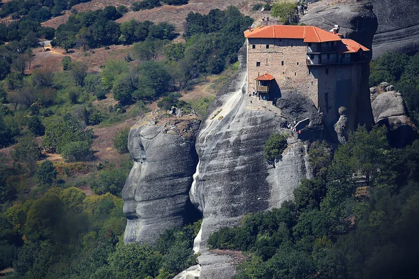 Meteora Griechisches Kloster Landschaft Orthodoxes Kloster Den Bergen Christentum Glaubensansichten — Stockfoto