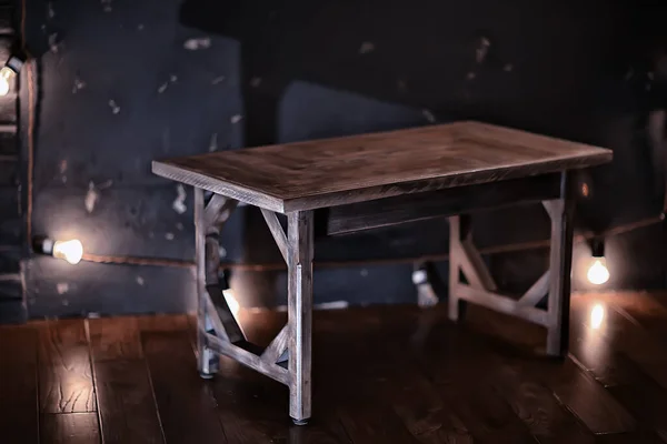 家具咖啡桌阁楼 老式室内物品 — 图库照片
