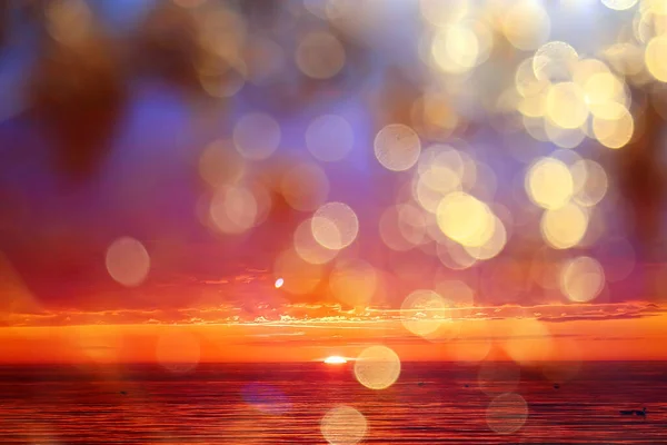 Абстрактний Захід Сонця Озері Пейзажна Вода Небо Розмитий Вид Свободу — стокове фото