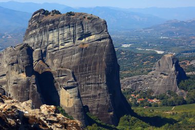 Meteora Yunan manastırı, dağlardaki ortodoks manastırı, Hristiyanlık, inanç manzarası.