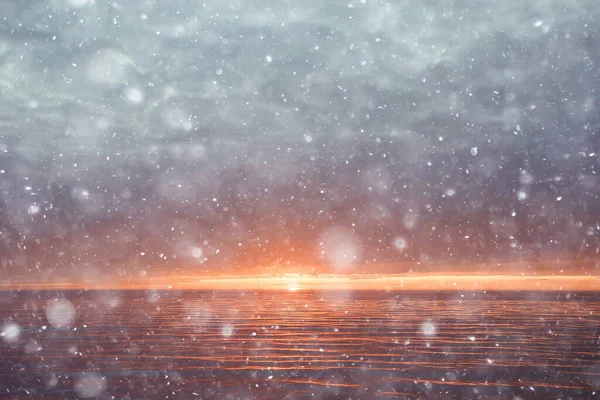 Abstrakte Verschwommenen Hintergrund Schnee Fällt Auf Das Meer Nördlichen Kalten — Stockfoto