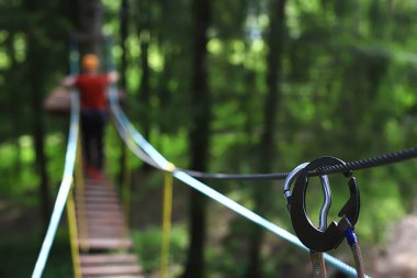 rope park arka planda soyut etkinlik hafta sonu aşırı dinlenme