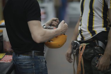 Ekipman dağcı halat miğferi, açık hava aktiviteleri aşırı eğlence turizmi