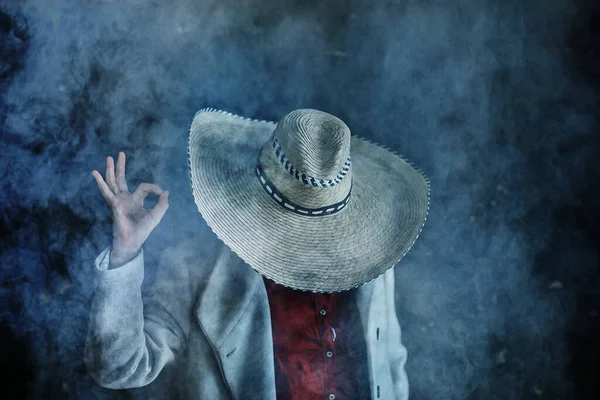 Farmer Hipster Straw Hat Brim Smoke Smoking Tobacco Retro Style — Stock Photo, Image
