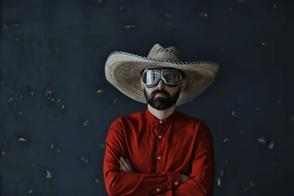 Tipo Hipster Gafas Con Una Barba Gris Sombrero Con Ala — Foto de Stock