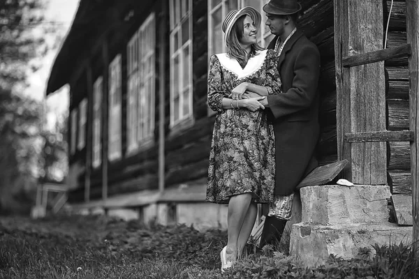 Vintage Couple Amour Village Noir Blanc Français Style Rétro Homme — Photo