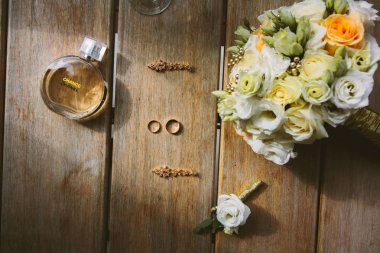 Wedding accessories. Bouquet, rings, parfume, earrings, wedding invitations. Accessories of bride Wedding details clipart