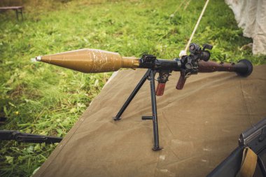 Antiarmor silah bazuka zeminde