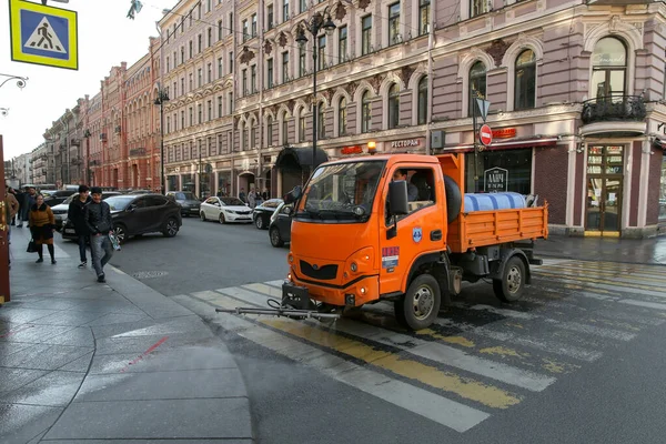 Saint Petersburg Russia April 2020 Orange Sweeper Cleaning Streets Watering — Stock Photo, Image