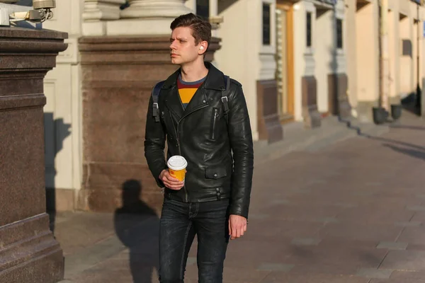 Saint Petersburg Russia April 2020 Nevsky Prospekt Young Man Coffee — Stock Photo, Image