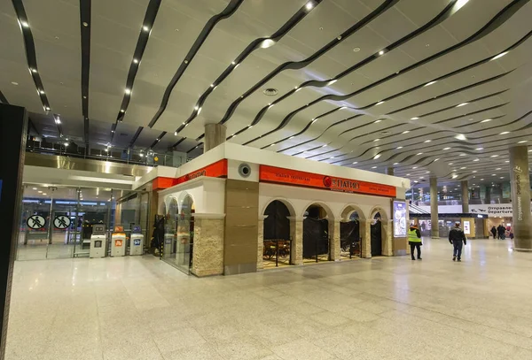 Szentpétervár Oroszország 2020 Április Elhagyott Pulkovo Nemzetközi Repülőtér Belseje Benne — Stock Fotó