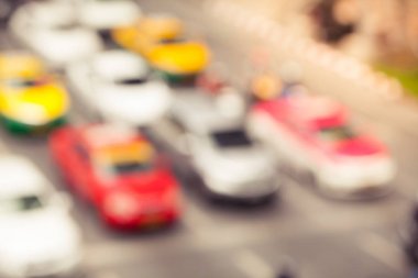 Şehir Bangkok Tayland vintage tarzı ile sokak üzerinde trafik sıkışıklığı, bulanık.