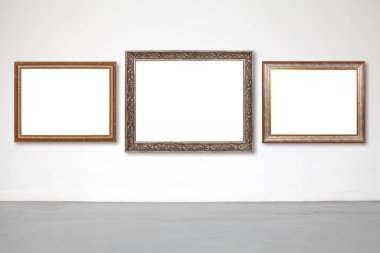 Klasik çerçeve Beyaz çimento üzerinde duvar showroom ve Galeri.