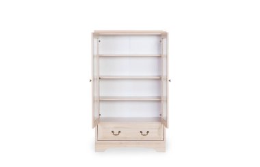 Girdisini açın izole kırpma yolunu ve kopya için alan beyaz zemin üzerine beyaz kabine.