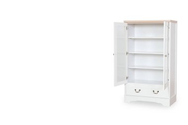 Kopyalama yeri olan beyaz arka plan üzerinde izole giriş açık beyaz gardrop.