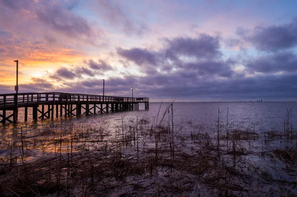 Alabama Gulf Coast Dusk Mobile Bay January 2020 — 스톡 사진