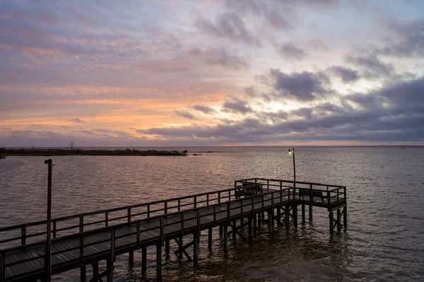 Naplemente Mobile Bay Felett Alabama Öböl Partján 2019 Januárjában — Stock Fotó