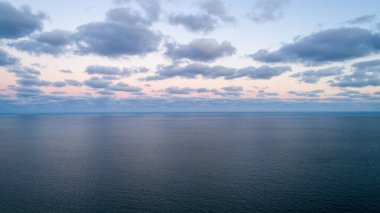 Perdido Key Sahili, Florida ve Ono Adası, Alabama gün batımında