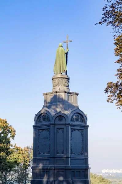 Перегляд пам'ятник Святого Володимира, Хрестителя Русі з — стокове фото