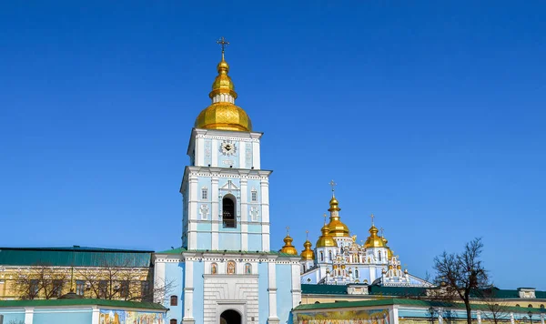 Kathedraal van Sophia's domes. Kiev. Oekraïne — Stockfoto