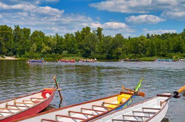 Dragon Boat Festivali Kiev Ukrayna (8 gerçekleşti)