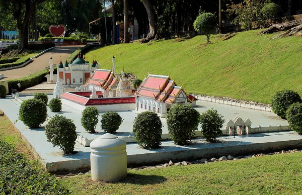 Parque en miniatura se reproducen en Pattaya — Foto de Stock