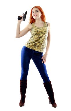 Parlak bir geçmişi olan güzel kızıl saçlı bir kızın portresi.