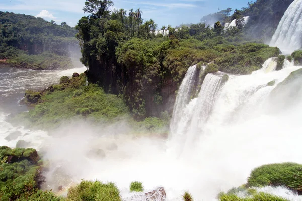 San Martin Island Cataratas Iguaçu Segundo Plano — Fotografia de Stock