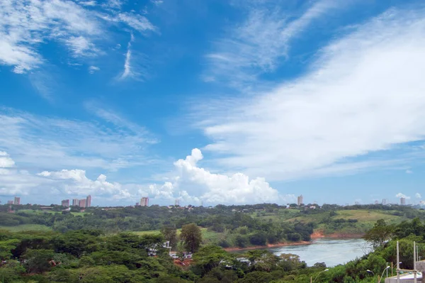 Skyline Von Ciudad Del Este Und Parana Fluss Paraguay — Stockfoto