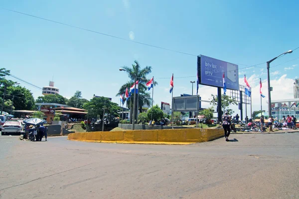 Ciudad Del Este Paragwaj Listopada 2019 Krajobraz Paragwajskiego Miasta Granicznego Zdjęcia Stockowe bez tantiem