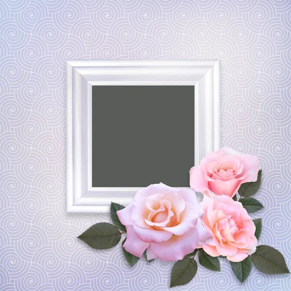 Rosas rosadas y marco sobre un fondo vintage romántico suave — Foto de Stock