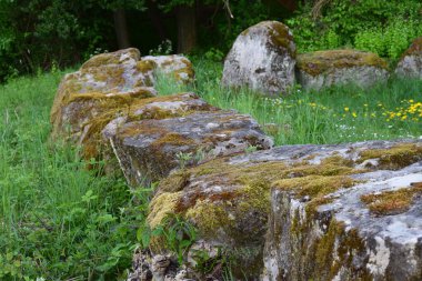 eski taş gözlem platformu