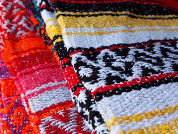 Tradiční tkané deky — Stock fotografie
