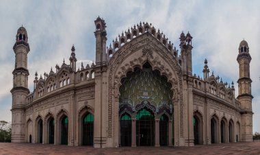Lucknow 'daki Jama Mescidi Camisi, Uttar Pradesh Eyaleti, Hindistan
