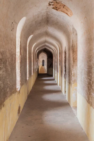 Lucknow India Febrero 2017 Corredor Estrecho Bara Imambara Lucknow Estado — Foto de Stock