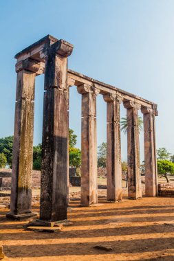 18. tapınak, Sanchi 'deki antik Budist anıtı, Madhya Pradesh, Hindistan