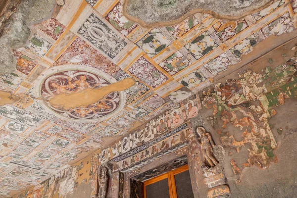 Ajanta Indien Februar 2017 Bunt Geschmückte Vihara Kloster Höhle Eine — Stockfoto