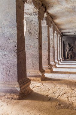 Kailasa Tapınağı 'ndaki kemer yolları, Ellora, Maharasthra Eyaleti, Hindistan