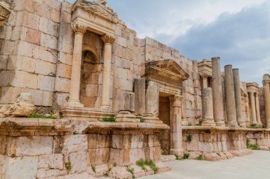 Jerash, Ürdün 'deki Güney Tiyatrosu harabeleri