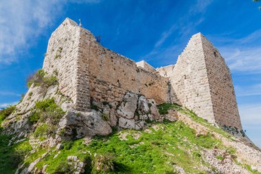Ajloun, Ürdün 'deki Rabad kalesinin kalıntıları..