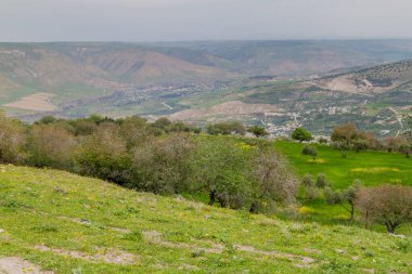 Ürdün 'ün Umm Qais harabelerinden Golan Tepeleri manzarası