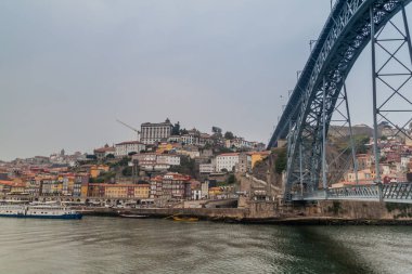 Dom Luis Porto, Portekiz Douro Nehri üzerinde köprü