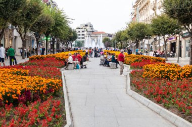 Braga, Portekiz - 15 Ekim 2017: Braga, Portekiz 'deki Liberdade pedestran Caddesi
