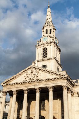Londra, İngiltere 'deki St. Martin-in-the-Fields kilisesi.