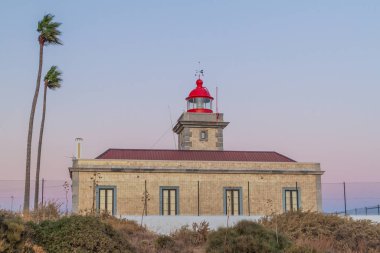 Portekiz, Lagos yakınlarındaki Ponta da Piedade 'deki deniz feneri.